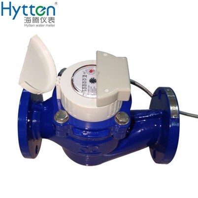 Compteur d'eau à turbine hélicoïdale verticale